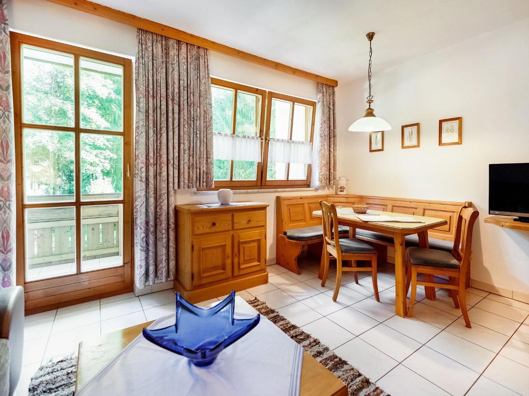 Apartment With Balcony In Schoenau Am Koenigssee 외부 사진